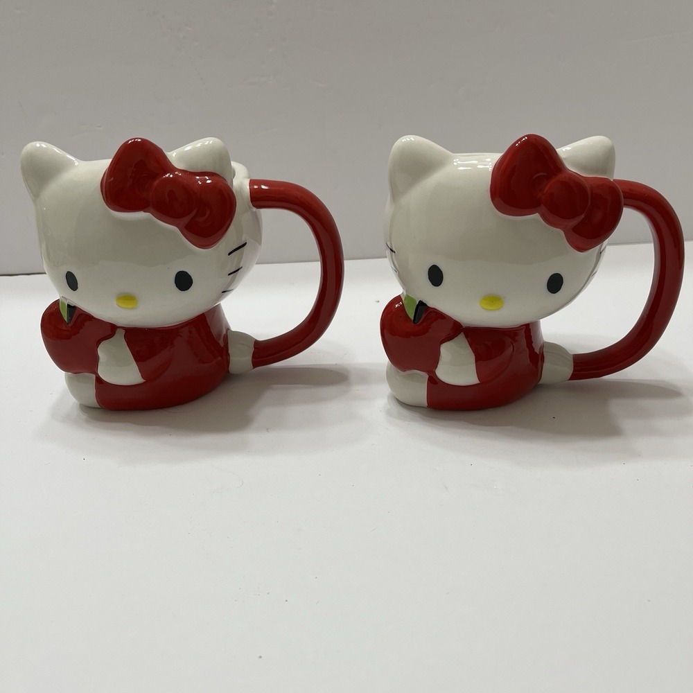 Sanrio Hello Kitty Ceramic Coffee Mugs Set Of 2 Red White Apple 5x5x3" 12oz
